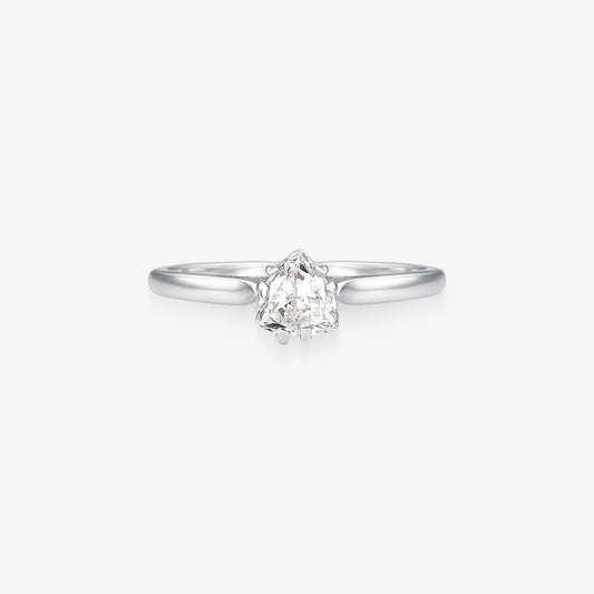 Anel Solitário Coração com Diamante em Ouro Branco 18K