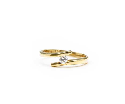 Anel solitario 2,70G 1Diamante=0,17CT K/VVS1 OURO18K750